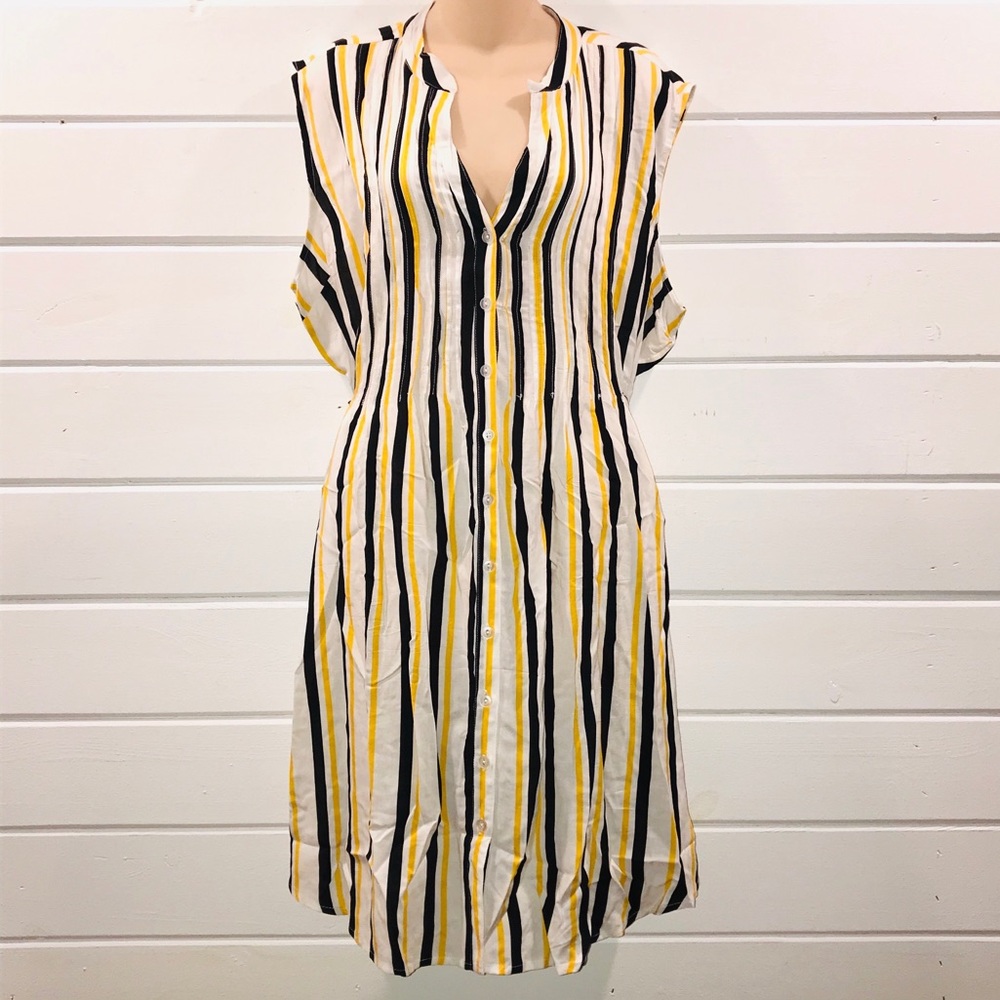 Sleeveless striped dress